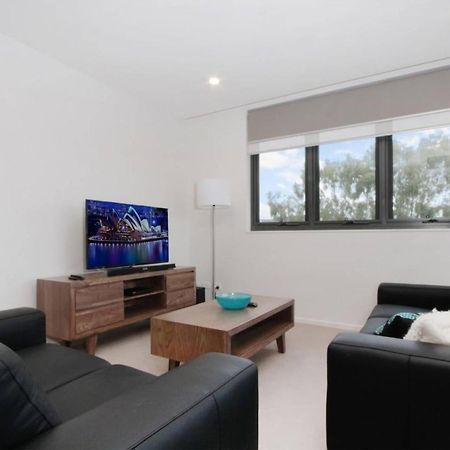 Iq Smart Apartments 704 Braddon Act Canberra Exterior photo